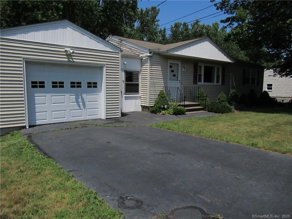 49-deer-run-road-wallingford-connecticut-06492-mls-170312566-regency-real-estate